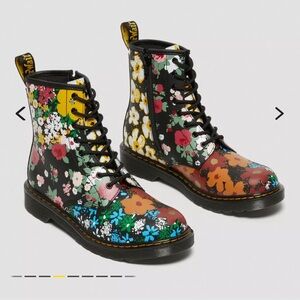 Dr. Martens 1460 FLORAL MASH UP LEATHER LACE UP BOOTS, Size 5